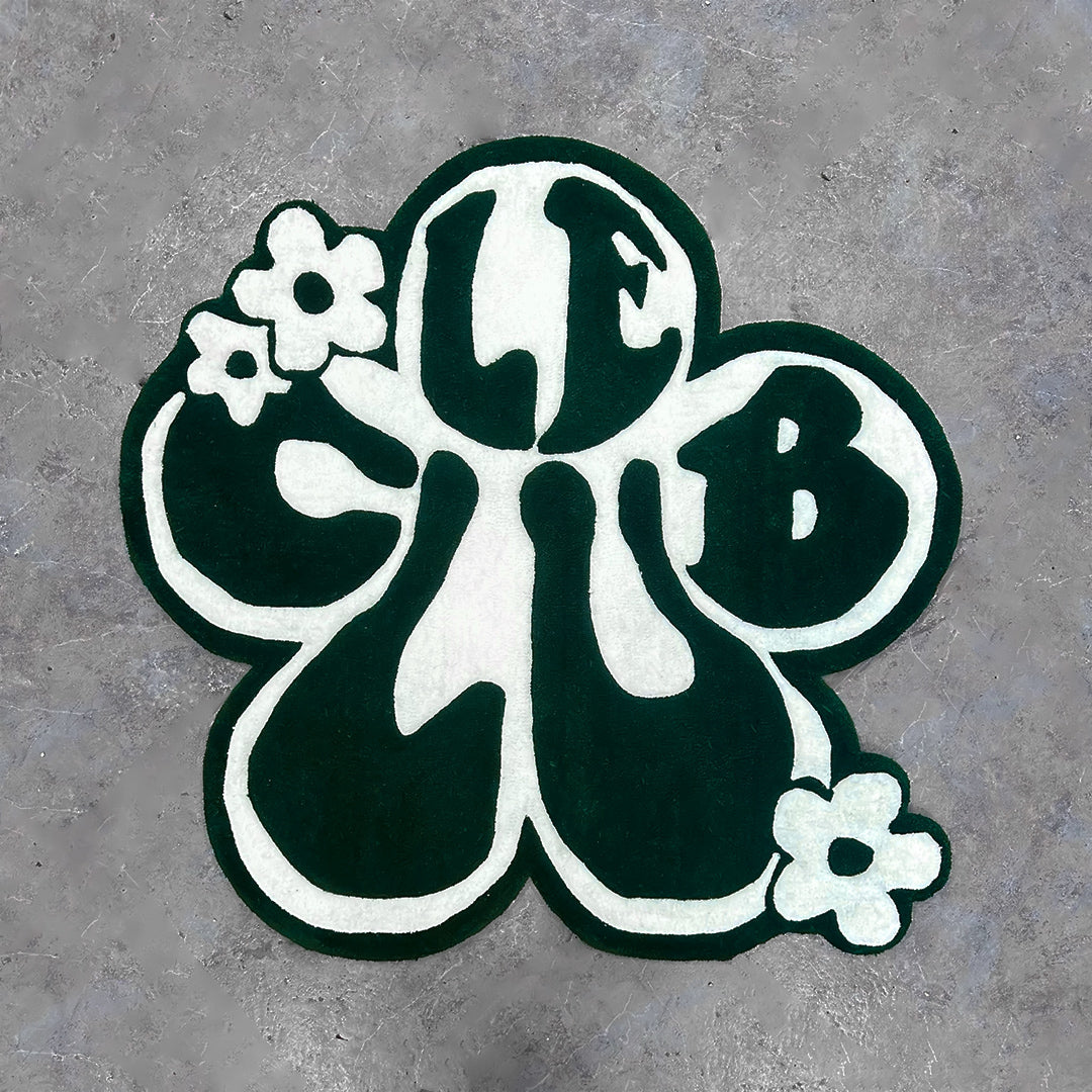 "Le Club" tufted rug