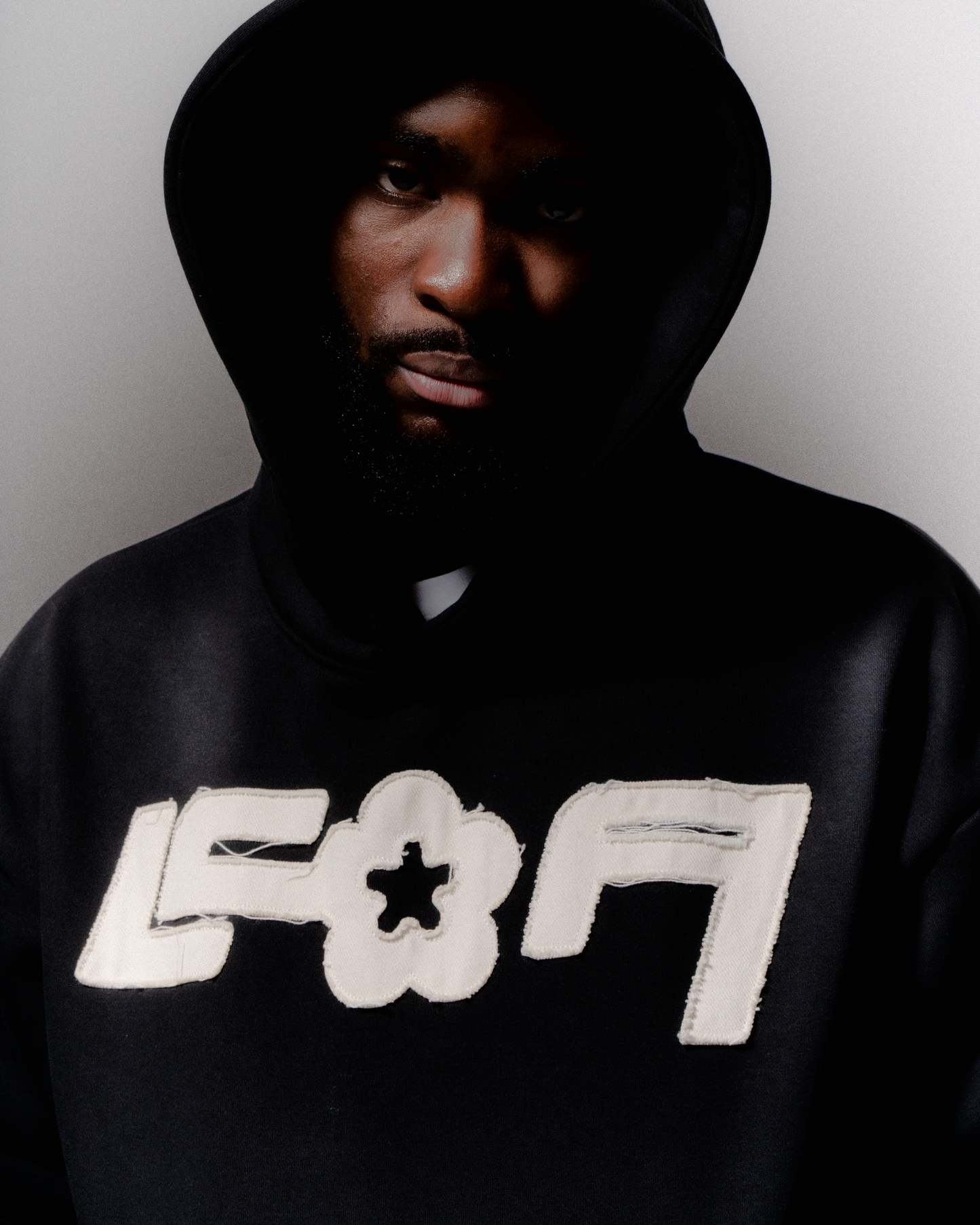CLASSIC HOODIE